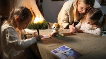 Різдвяна пошта у Львові зібрала близько пів мільйона гривень для поранених військових