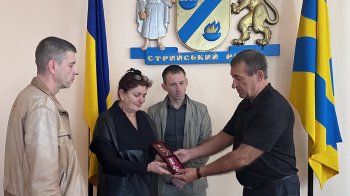 Нагородження родин захисника