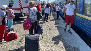 До Львова евакуювали ще 13 пацієнтів з Донецької та Дніпропетровської областей