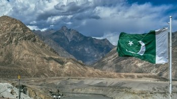 Пакистан відправив Україні 10 000 ракет для РСЗВ «Град» – The Economic Times