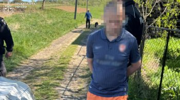 У Старому Самборі чоловік убив 79-річну матір через кошенят