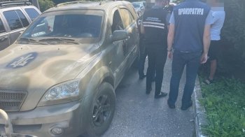 Продавали авто, призначені для ЗСУ, стороннім особам: поліція Львівщини викрила злочинне угруповання