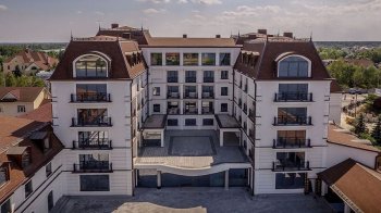 Львівський бізнесмен Кривецький відкрив елітний готель у Конча-Заспі