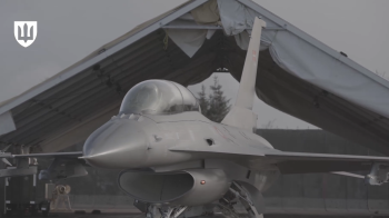 Кадри з тренувань пілотів на винищувачах F-16. Скриншот із відео Рустема Умєрова