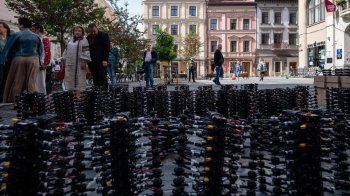 Зі Львівщини військовим передадуть рекордні 808 дронів