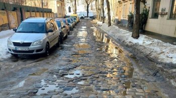 У Львові на місяць перекриють вулицю через ремонт дороги