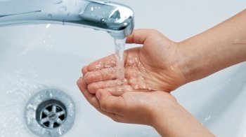 Через ліквідацію витоку 23 вулиці у Львові залишились без води
