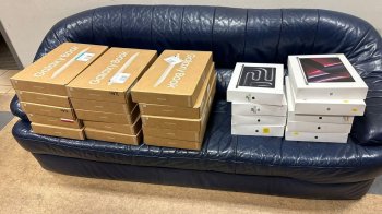 Мешканка Львівщини намагалася перевезти через кордон ноутбуки вартістю понад 1 млн грн