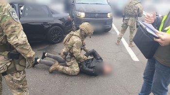 Завозили через Львівщину кокаїн: Правоохоронці ліквідували наркоугруповання