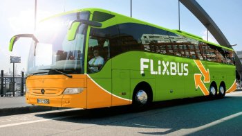 Flixbus безкоштовно перевозитиме українців, які прибули до Польщі