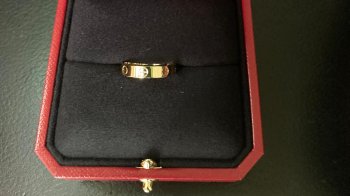 У Шегинях виявили приховані люксові товари на півмільйона гривень