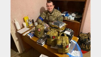 Військового медика з Львіщини нагородили медаллю за мужність