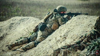 Зеленський підписав закон про військову службу іноземців у ЗСУ