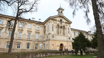 У Львівській обласній психіатричній лікарні реконструювали головний корпус