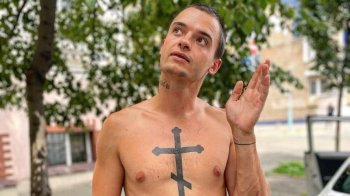 Комік, який оскандалився заявами про українських захисників, не може зупинитися: називає Україну Північною Кореєю та продовжує ображати українців