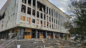 Вранці росіяни обстріляли Херсон — загинув 64-річний чоловік, його дружина поранена