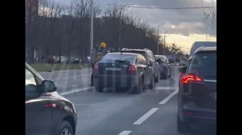 У Львові на Кульпарківський сталась потрійна ДТП (відео)