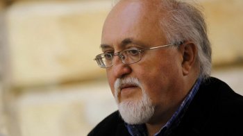 Відомий львівський письменник осоромився через бажання перерахувати гроші в Росію