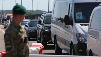 Близько 2000 водіїв гуманітарки з Львівщини не повернулися вчасно з-за кордону