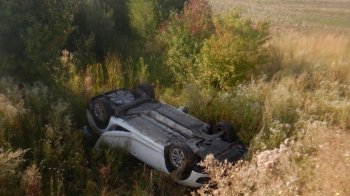 Поблизу Рава-Руської автомобіль перекинувся на дах і травмувалось троє пасажирів