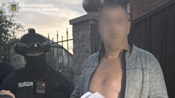 На Львівщині викрили торговця зброєю, який надсилав револьвери поштою