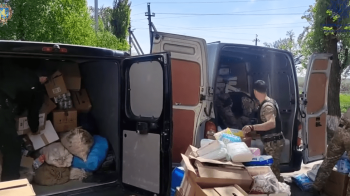 Львівські патрульні передали бус для прикордонників на передовій