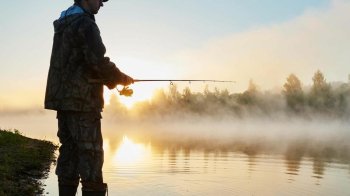 На Львівщині продовжили заборону риболовлі на річці Дністер