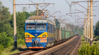 «Укрзалізниця» тимчасово змінить маршрути деяких поїздів до Карпат