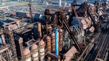 Росіяни відкрили вогонь під час евакуації цивільних з "Азовсталі"