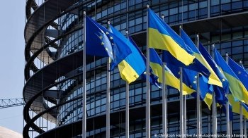 Європарламент проголосував за надання Україні статусу кандидата в члени ЄС