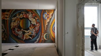 У Львові відновили мозаїку Богдана Сойки «Інформаційний простір»