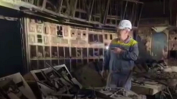 Енергетик у зруйнованій ТЕС, скриншот з відео