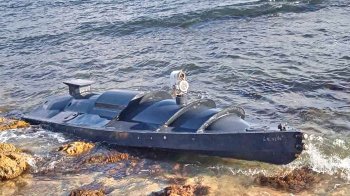 У Криму лунали вибухи, окупанти заявили про атаку морськими дронами