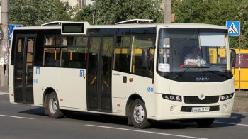 На новому маршруті у Львові курсуватиме лише один автобус