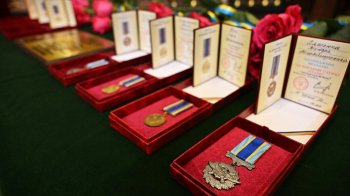 У Львові родинам загиблих прикордонників вручили посмертні державні нагороди