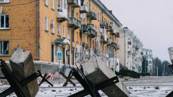 Росіяни у Бахмуті перейшли до «сирійської» тактики випаленої землі — Сирський