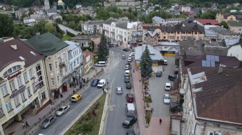 Через обстріли у Чорткові пошкоджено 37 житлових будинків: деталі руйнувань