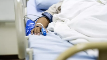 73-річна львів'янка потрапила в реанімацію через менінгіт