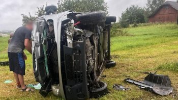 На Стрийщині перекинувся мікроавтобус і постраждали чотири пасажирки