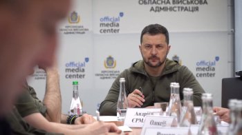 Зеленський приїхав на підтоплену Херсонщину (відео)