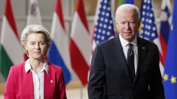 США хочуть, щоб Європа протистояла Китаю, але ЄС пручається