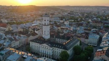 Спека та мінлива хмарність: прогноз погоди на Львівщині на 29 липня