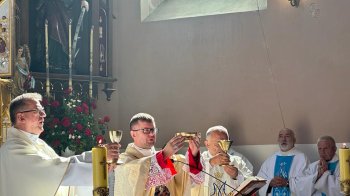 Після тривалої перерви у Мостиська повернулися ченці відомого римо-католицького ордену