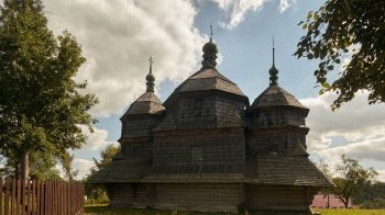 У дерев’яній церкві в Комарно покажуть відеомапінг