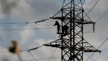 Через негоду без світла залишаються 25 населених пунктів Львівщини