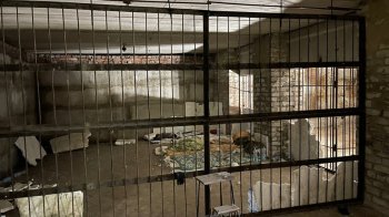 На тимчасово окупованих територіях поліція виявила 27 фільтраційних таборів і в’язниць РФ: деталі