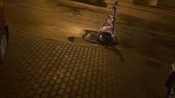 «Утворилось невеличке озеро»: у Львові скаржаться на стан дороги після ремонту