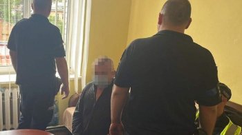 На Львівщині зловмисника увʼязнили на сім років за замах на вбивство сина з рушниці