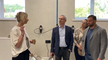 Посол Ізраїлю відвідав центр протезування і реабілітації Superhumans на Львівщині