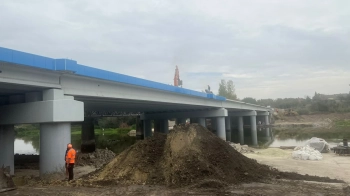 На Львівщині завершили основну частину будівництва мосту через Західний Буг
